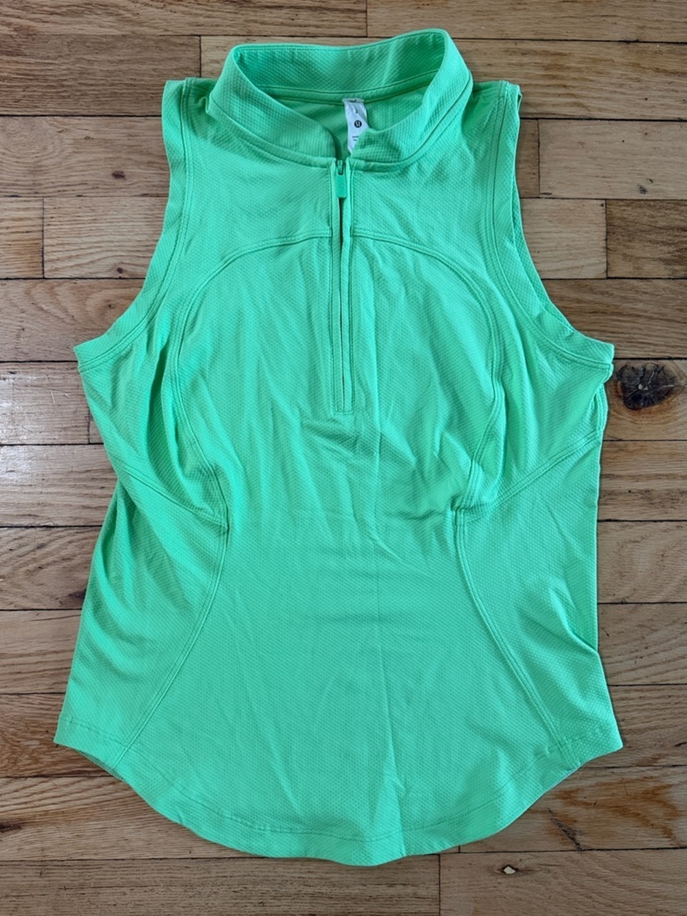 Lululemon Front Zip Mock-Neck Tennis Tank Top in Scream Green Light, Size 2